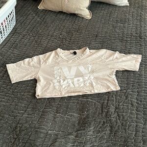 Ivy park tee shirt